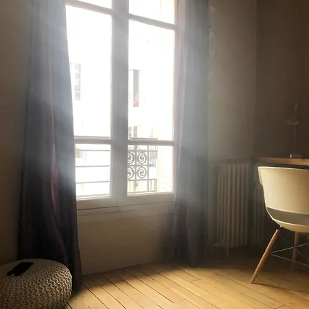 Avec Balcon Dans Calme Avec Gardien - Apartment