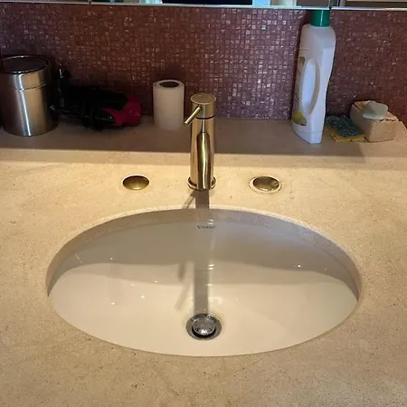 Au Calme, Avec Balcon, Bail Mobilite Ok