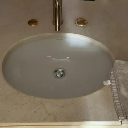 Appartement Au Calme, Avec Balcon, Bail Mobilité Ok
